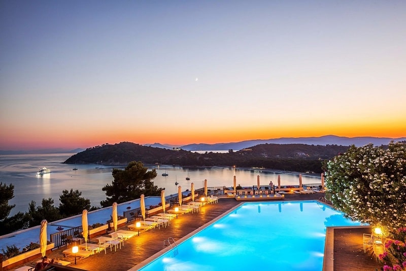 Fly from Belfast to Greece
