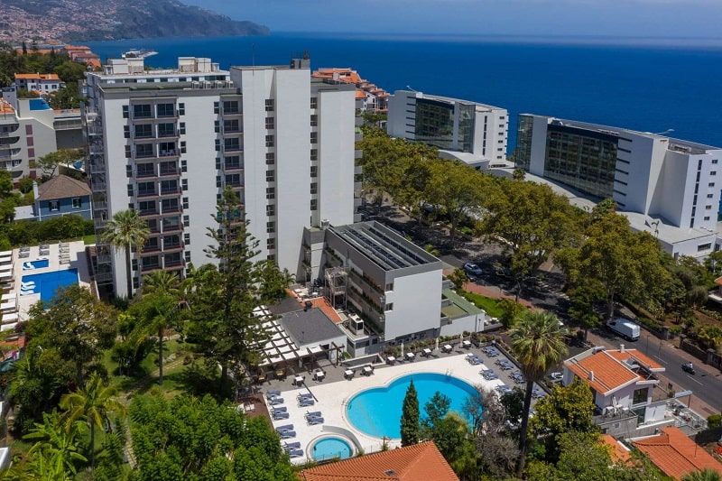 Girassol Suites Hotel