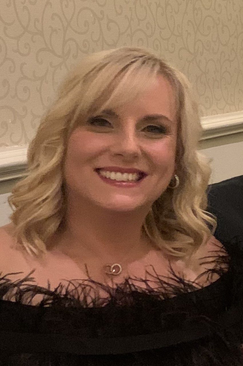 Amanda James
