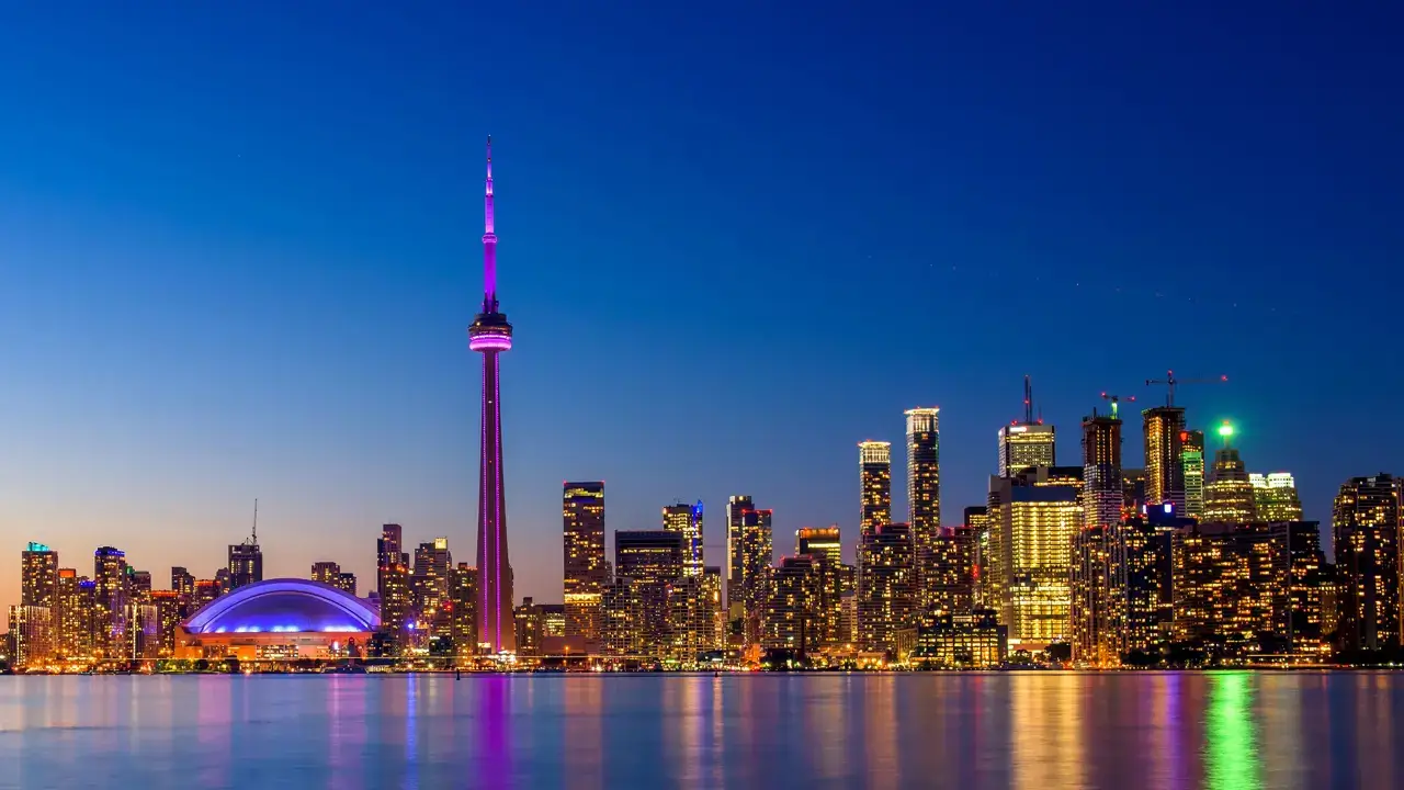 Toronto & Playa Del Carmen