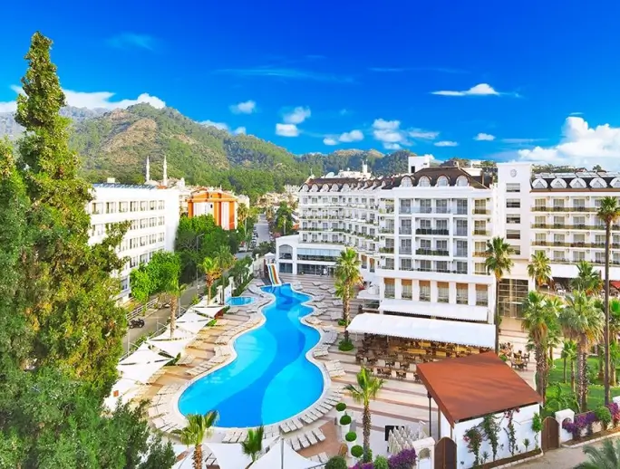 Grand Ideal Premium Hotel